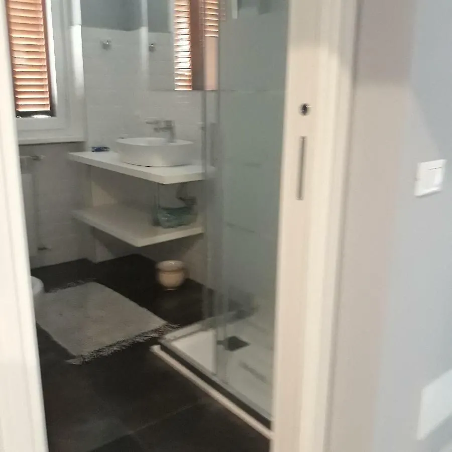 Pirata Apartment Marina di Massa Italy
